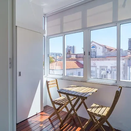 Apartment Feel Classic *